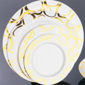 9" WHITE PLASTIC PLATE W/GOLD DECORATED RIM