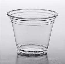 CLEAR PLASTIC LION SQUAT CUPS (18207) - 9OZ