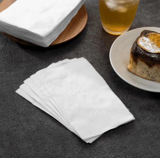 WHITE DINNER TISSUE 2700CT