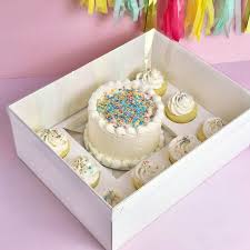 WHITE 8 WELL CUPCAKE BOX W/CAKE INSERT 100CT