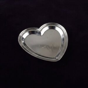 9" SILVER HEART PLATE (FM-06)
